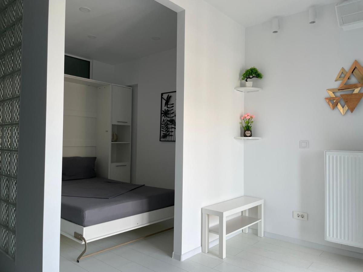 Luxury Westpark 2-Room Apartment Lakeview W5 Βουκουρέστι Εξωτερικό φωτογραφία