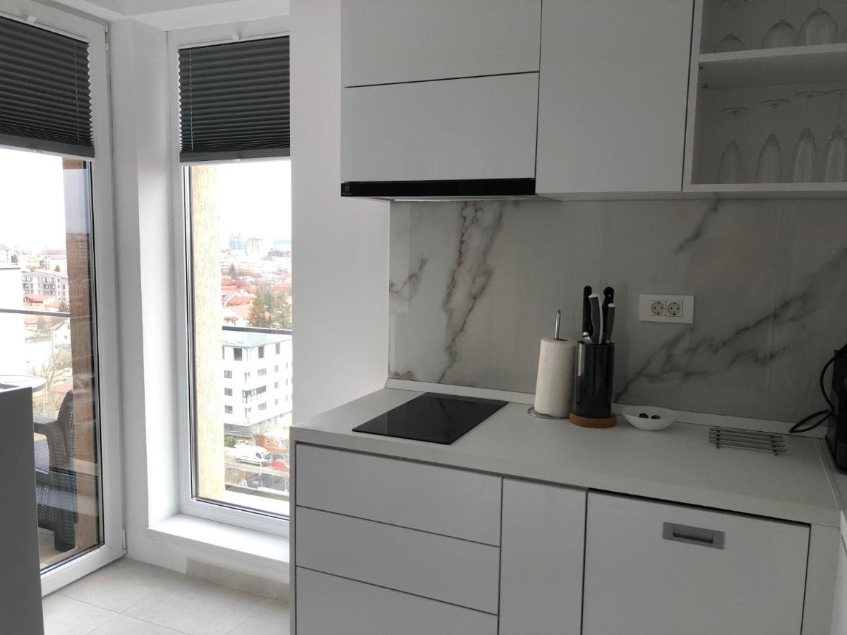Luxury Westpark 2-Room Apartment Lakeview W5 Βουκουρέστι Εξωτερικό φωτογραφία