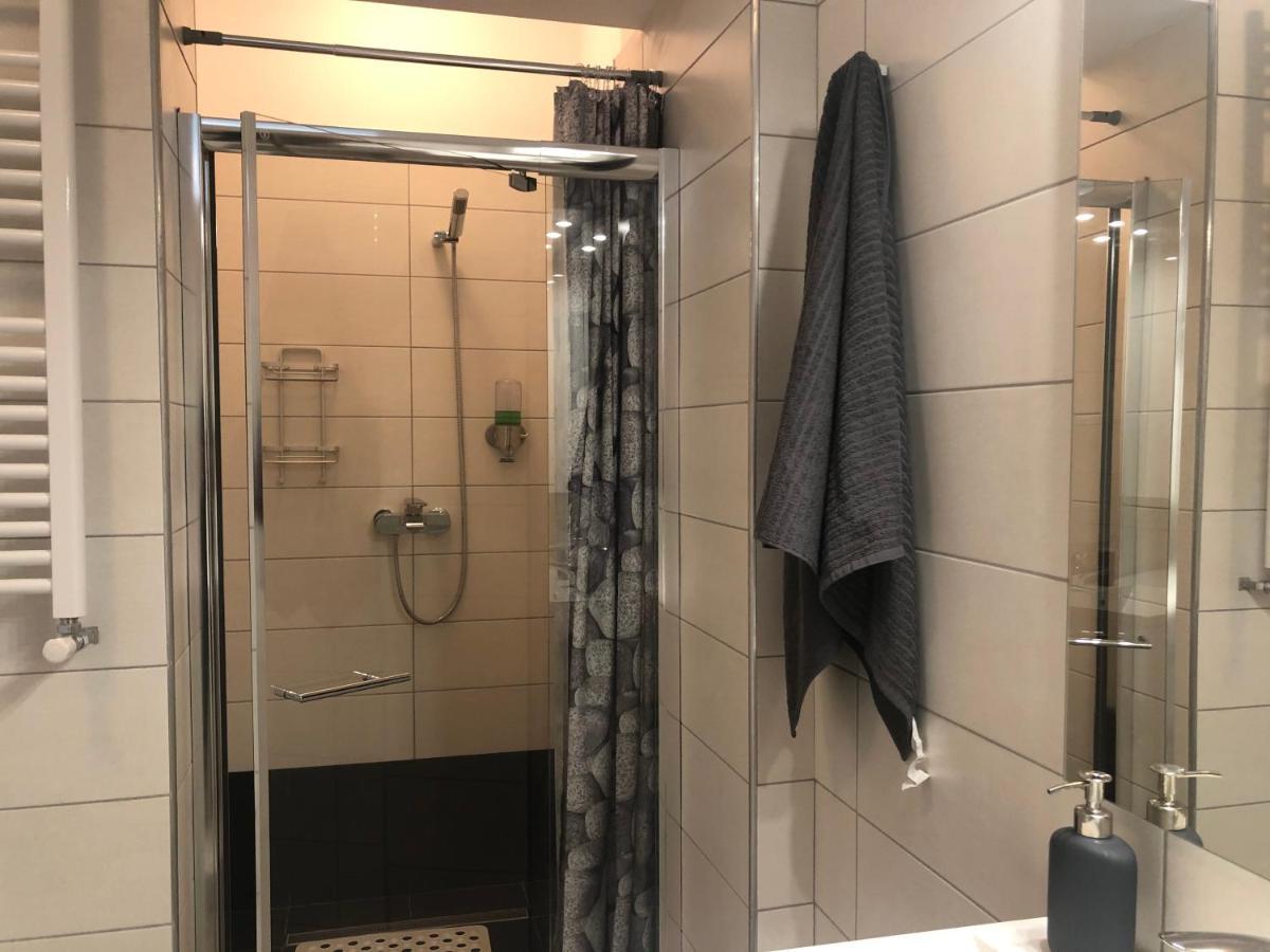 Luxury Westpark 2-Room Apartment Lakeview W5 Βουκουρέστι Εξωτερικό φωτογραφία